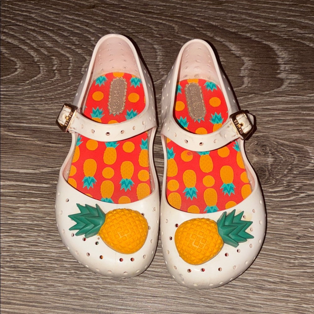 Mini Melissa Pineapple shoes size 9